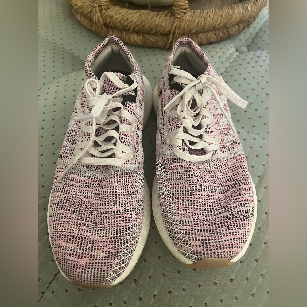 Women’s Adidas Reboost sneakers